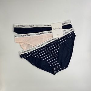 NWT Calvin Klein 3pc Bikini Panty Set